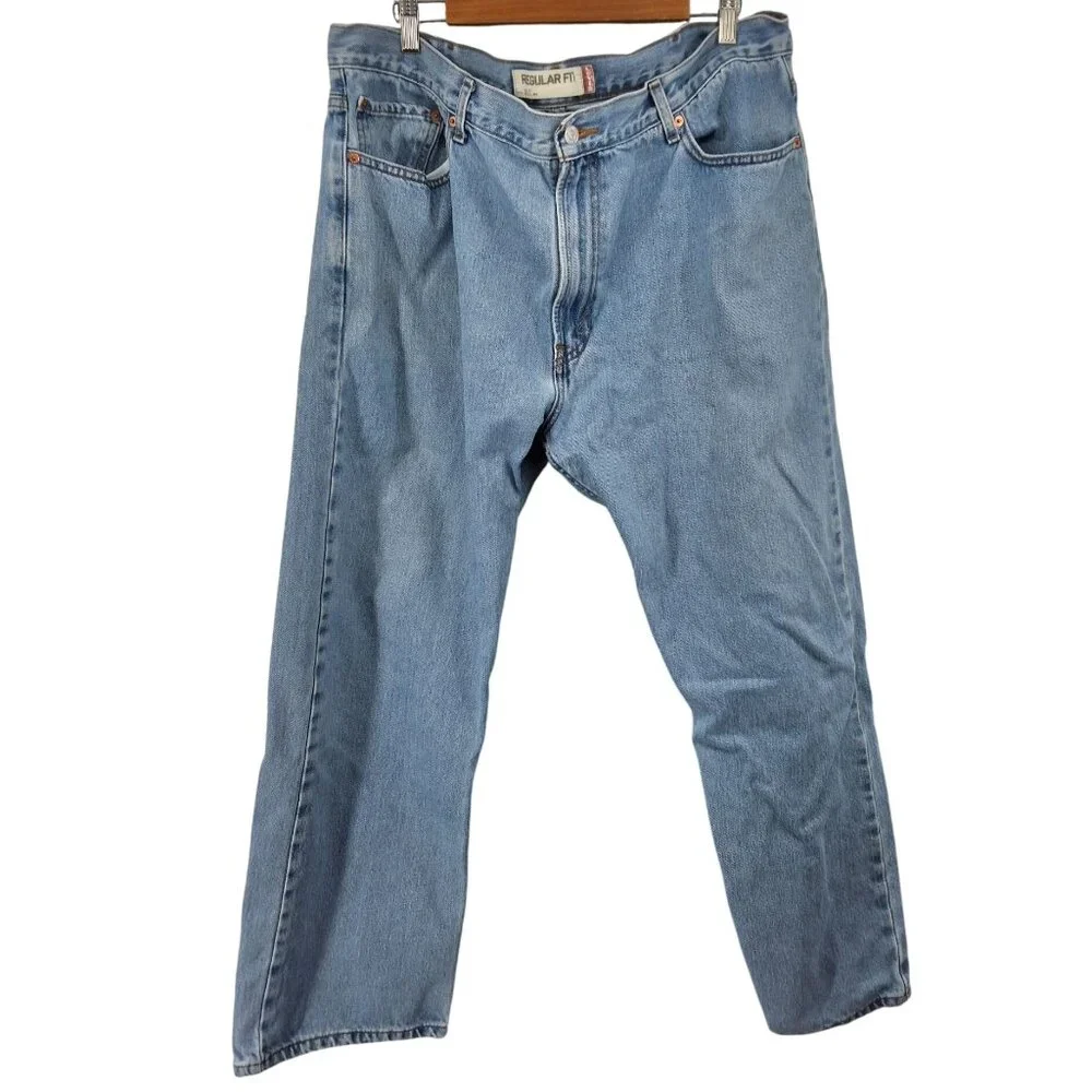 Levis 505 Regular Fit Jeans Mens Size 42x30 Light Blue Denim Classic Straight Le